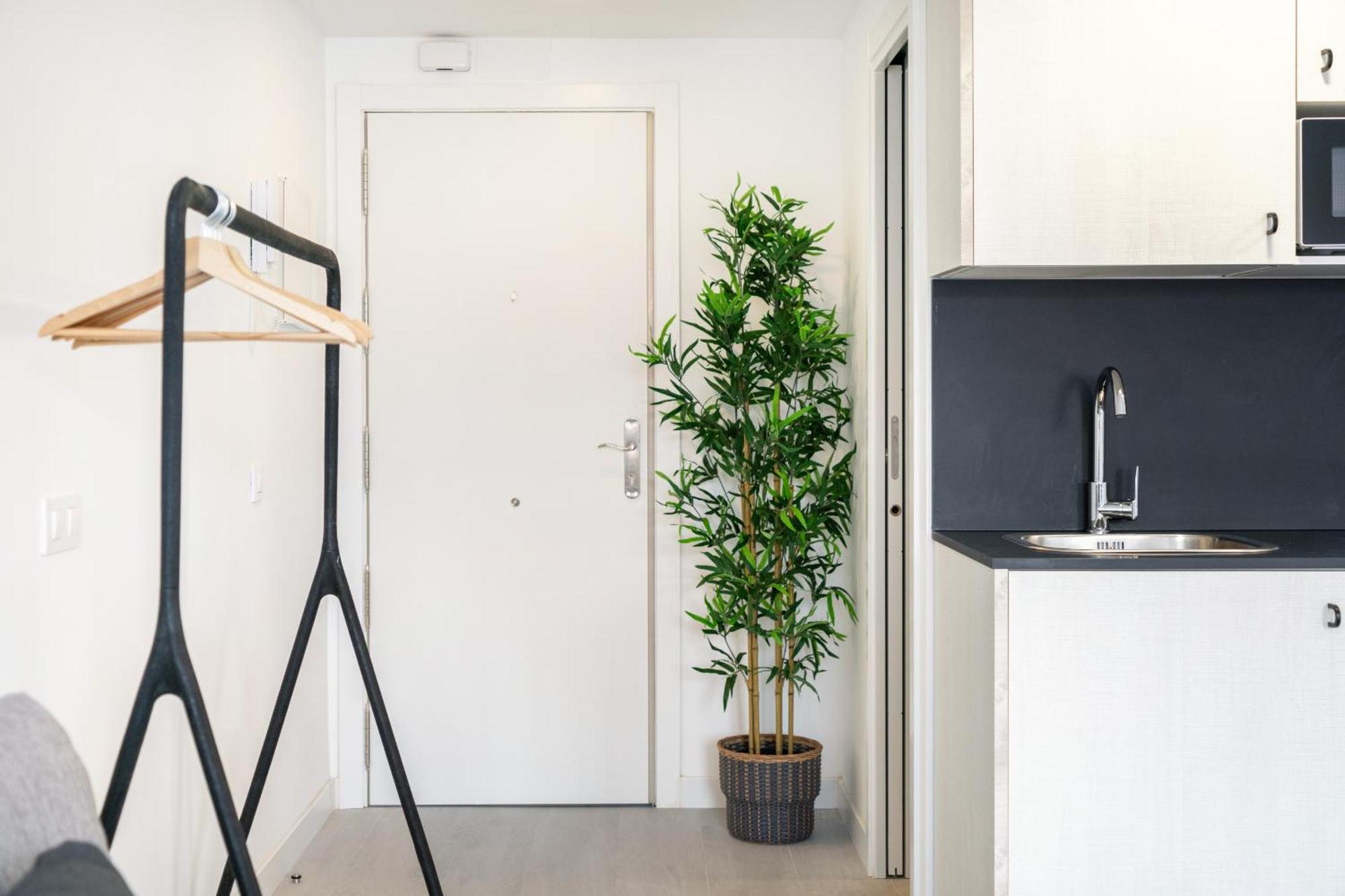 Madrid Riverside Studios Con Parking Incluido Alquiler Temporal Bagian luar foto