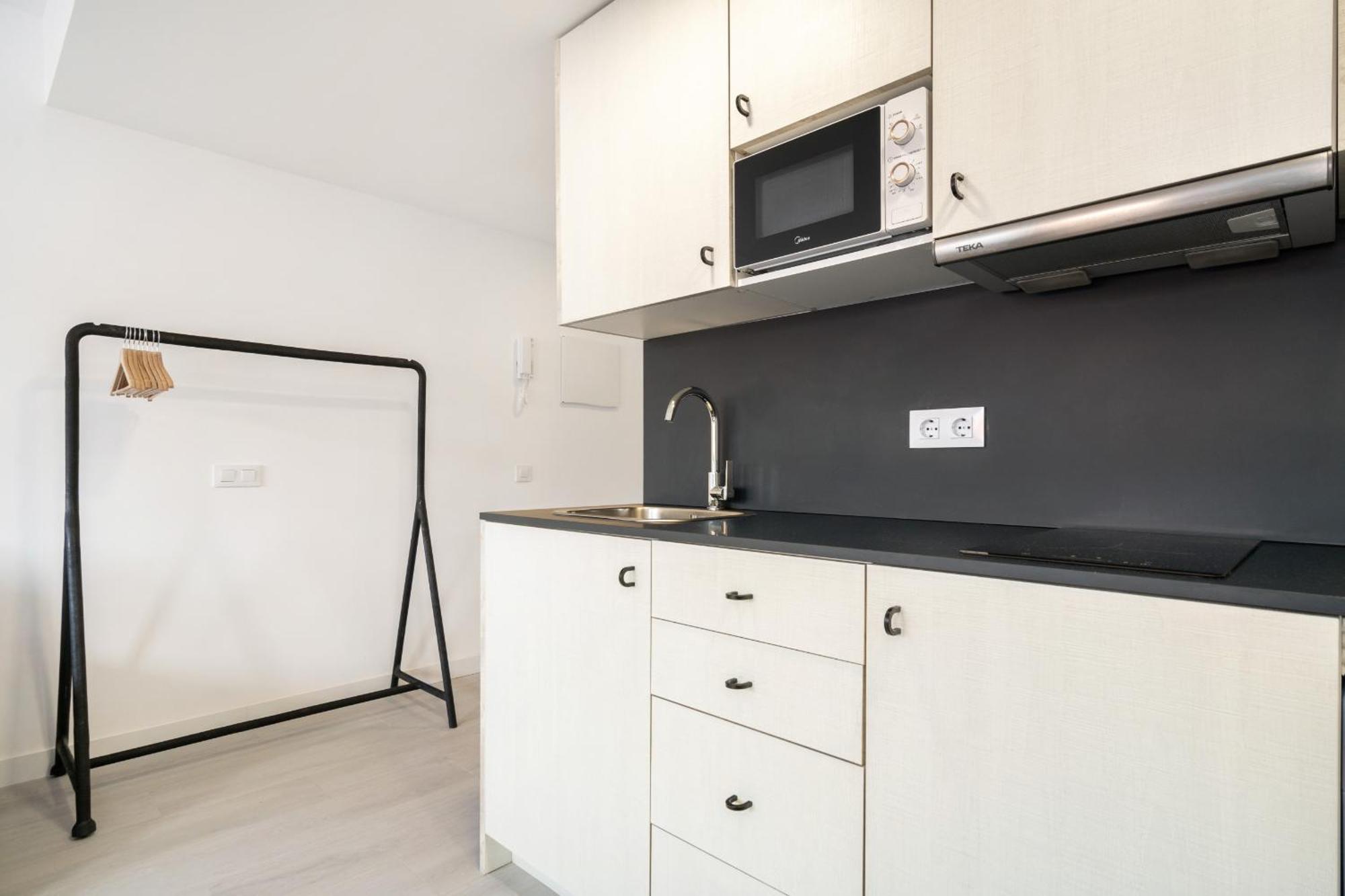 Madrid Riverside Studios Con Parking Incluido Alquiler Temporal Bagian luar foto