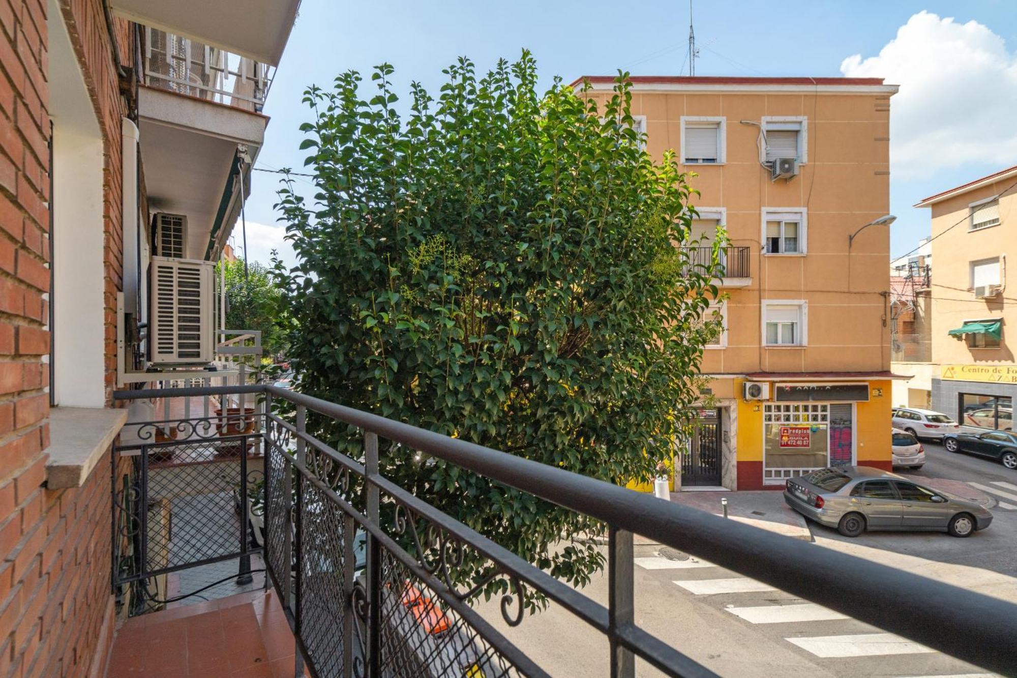 Madrid Riverside Studios Con Parking Incluido Alquiler Temporal Bagian luar foto