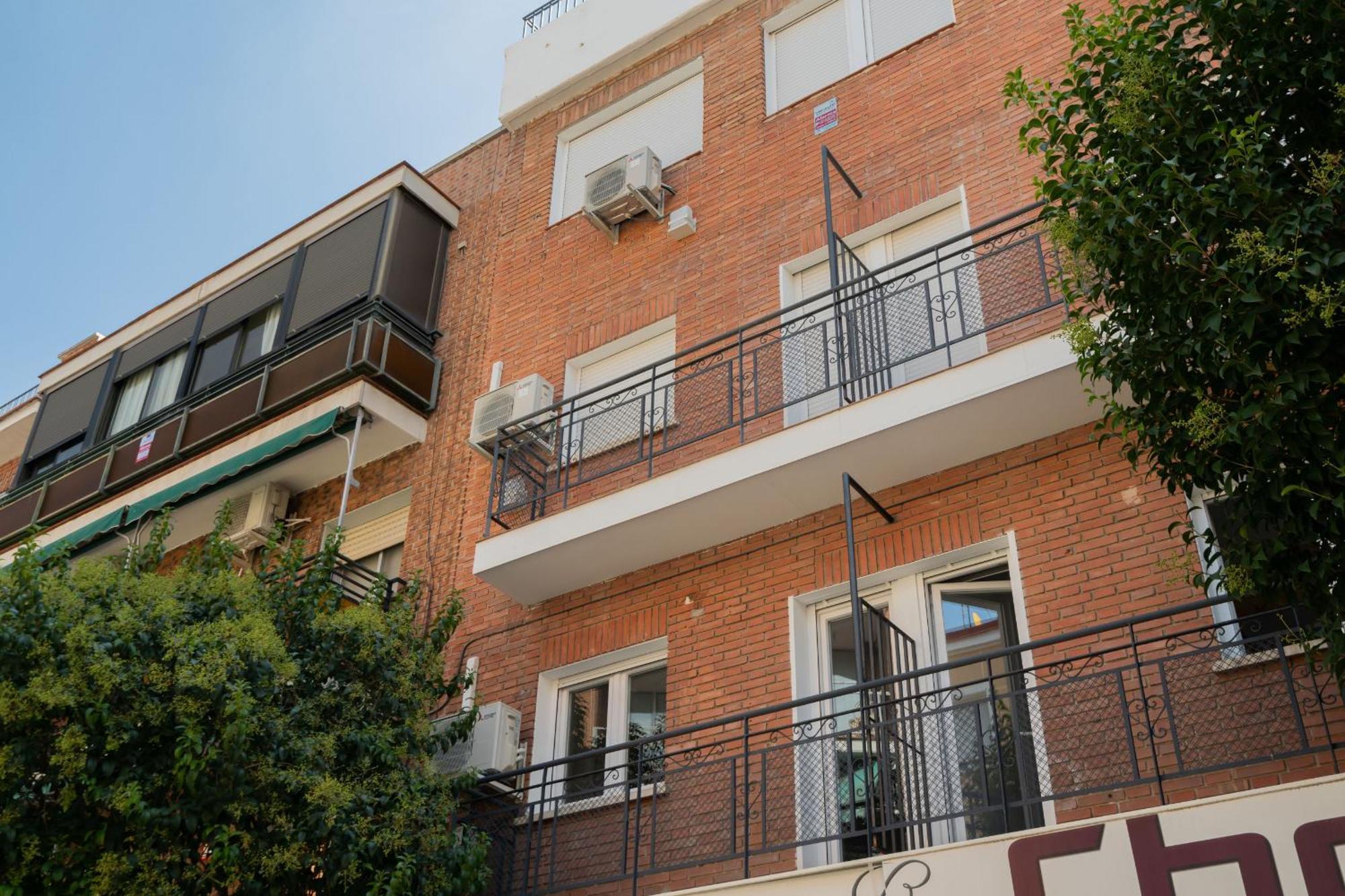 Madrid Riverside Studios Con Parking Incluido Alquiler Temporal Bagian luar foto