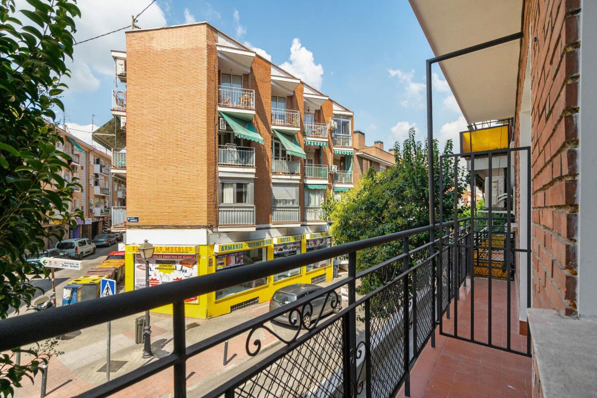 Madrid Riverside Studios Con Parking Incluido Alquiler Temporal Bagian luar foto